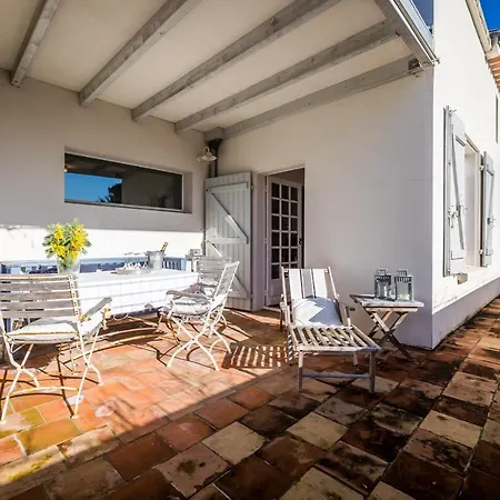 Вилла Nest Keyweek Pool And Garden Chiberta *