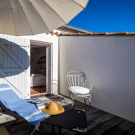 Nest Keyweek Pool And Garden Chiberta Вилла