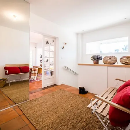 Вилла Nest Keyweek Pool And Garden Chiberta *